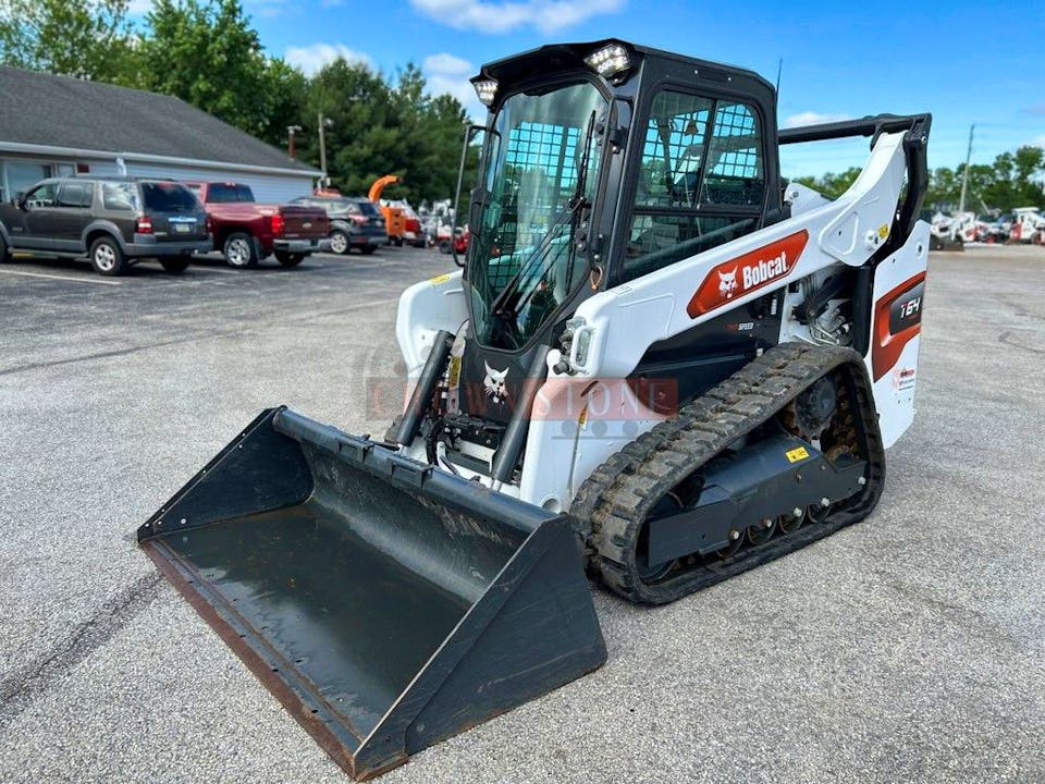 Bobcat T64