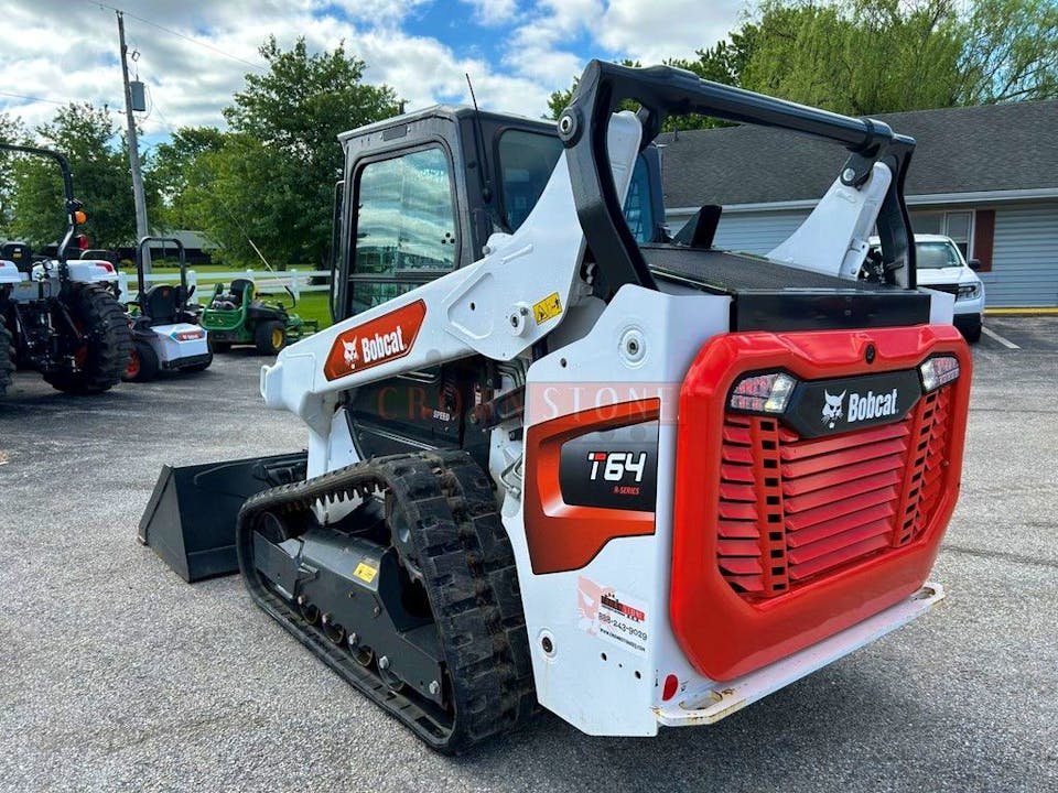 Bobcat T64