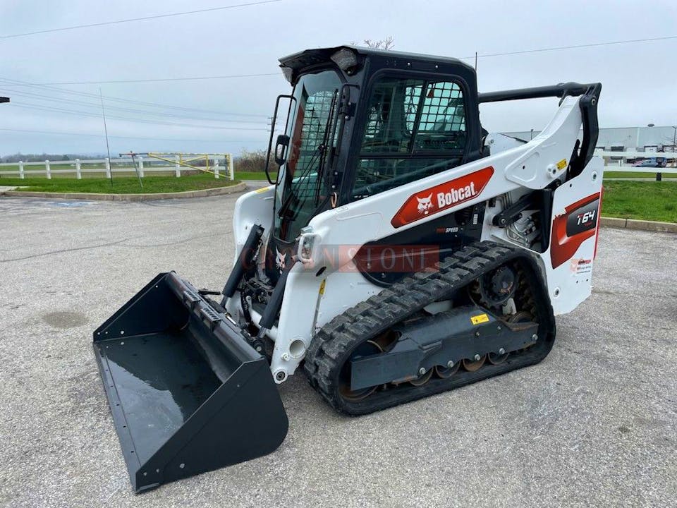 Bobcat T64