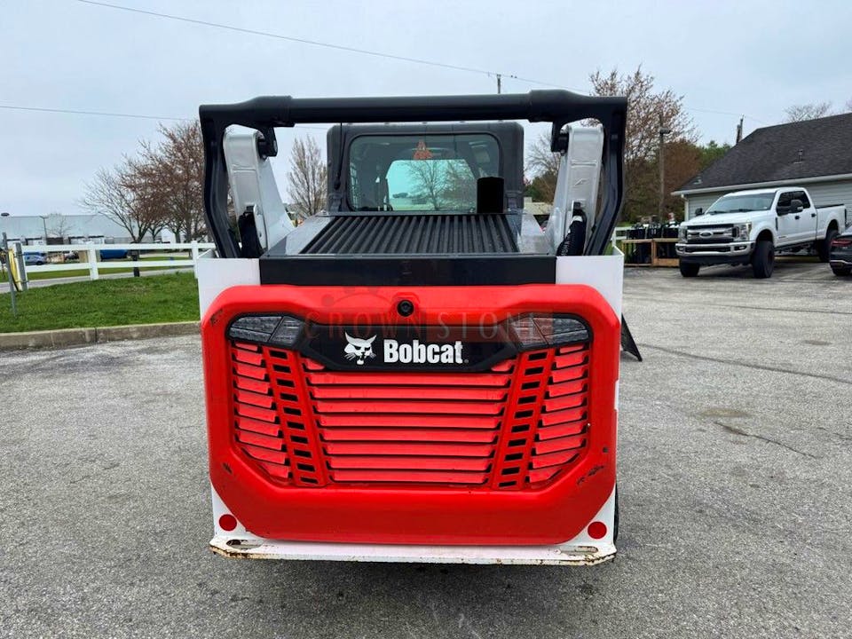 Bobcat T64