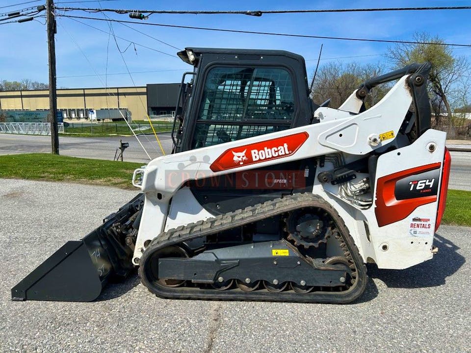 Bobcat T64