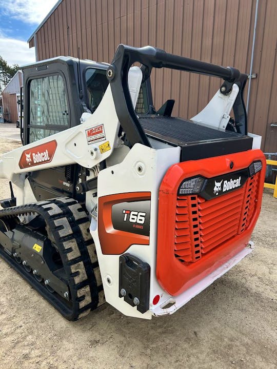Bobcat T66