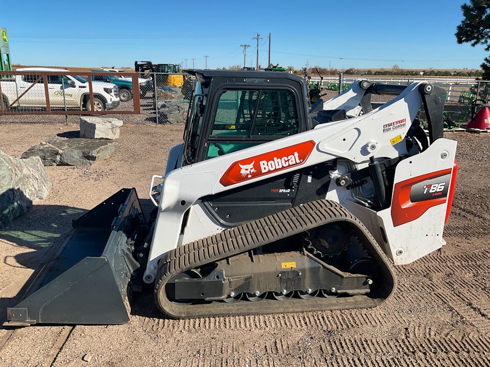 Bobcat T86