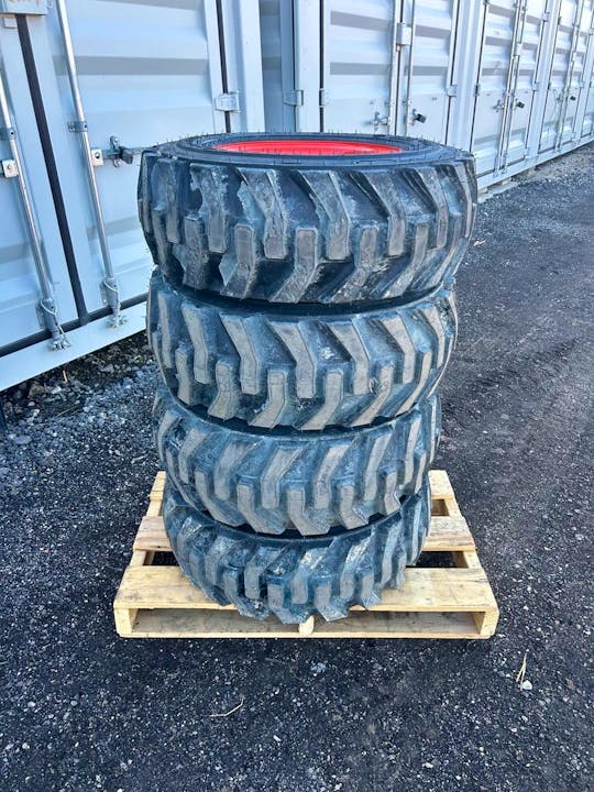 Bobcat TIRES