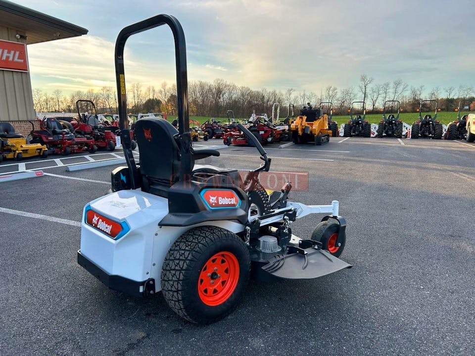 Bobcat ZT6000e (61")