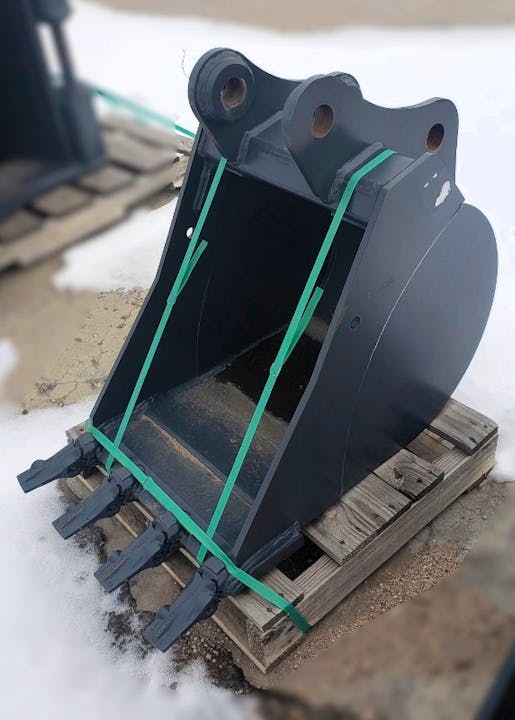 Case 18IN MINI EXCAVATOR