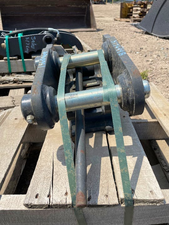 Case COUPLER