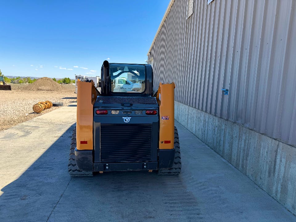 Case TR310B
