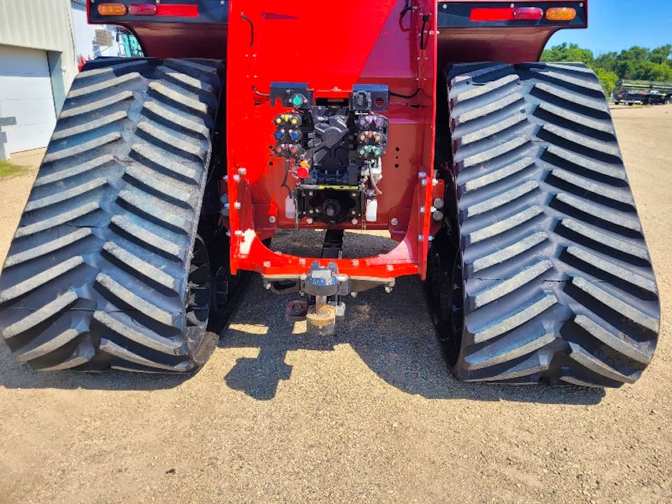 Case 715 QUADTRAC