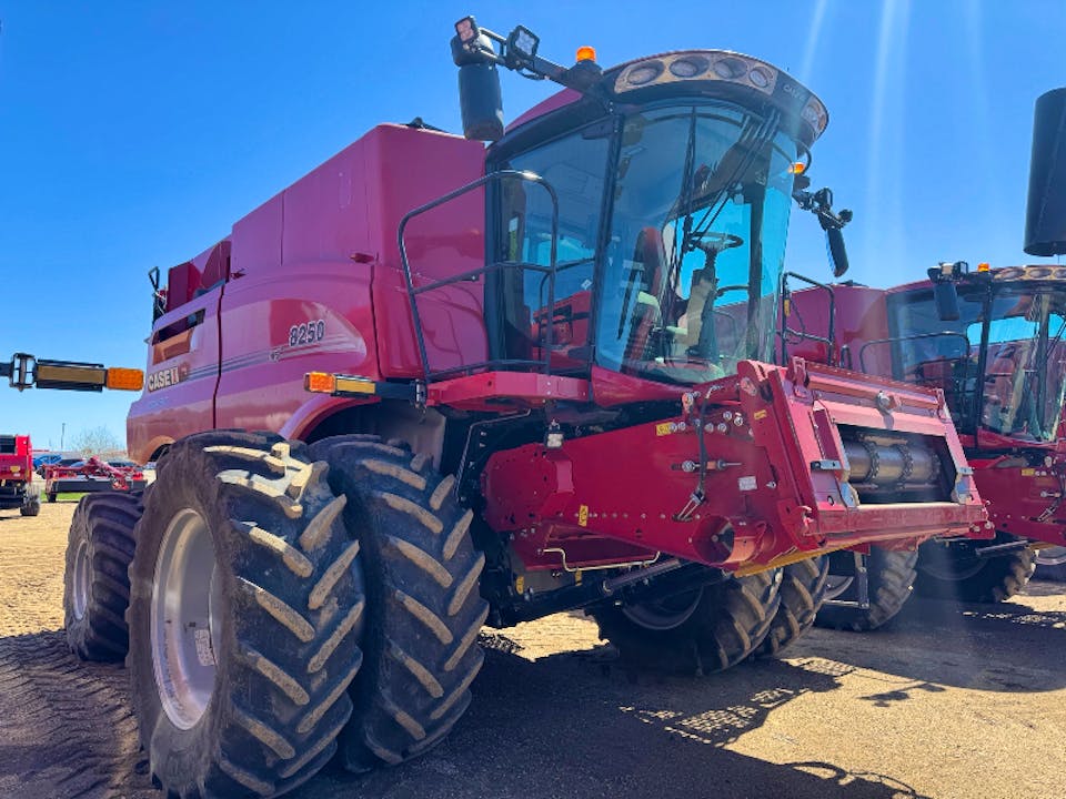 CASE IH 8250