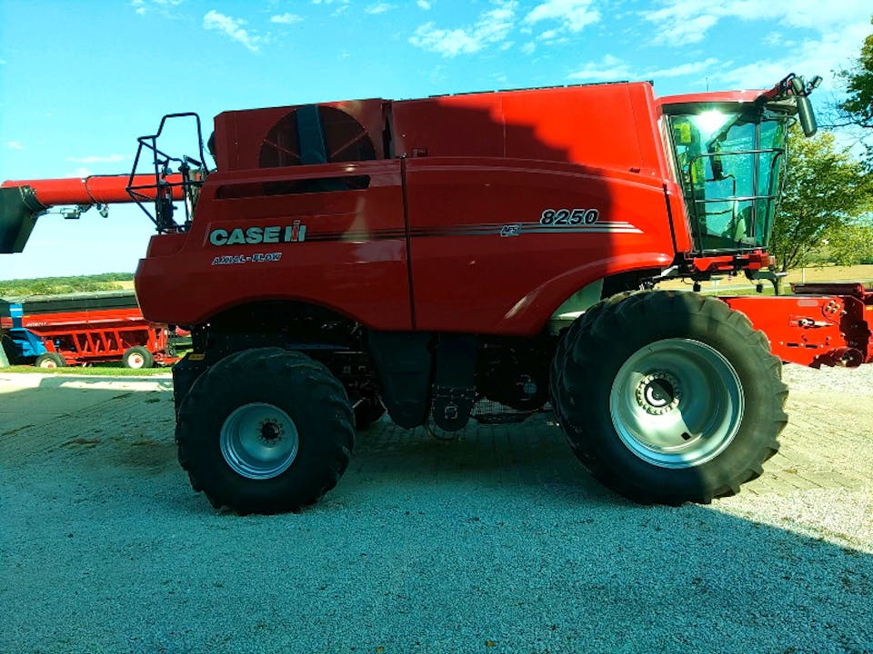 CASE IH 8250