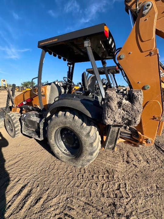 Case 580SN
