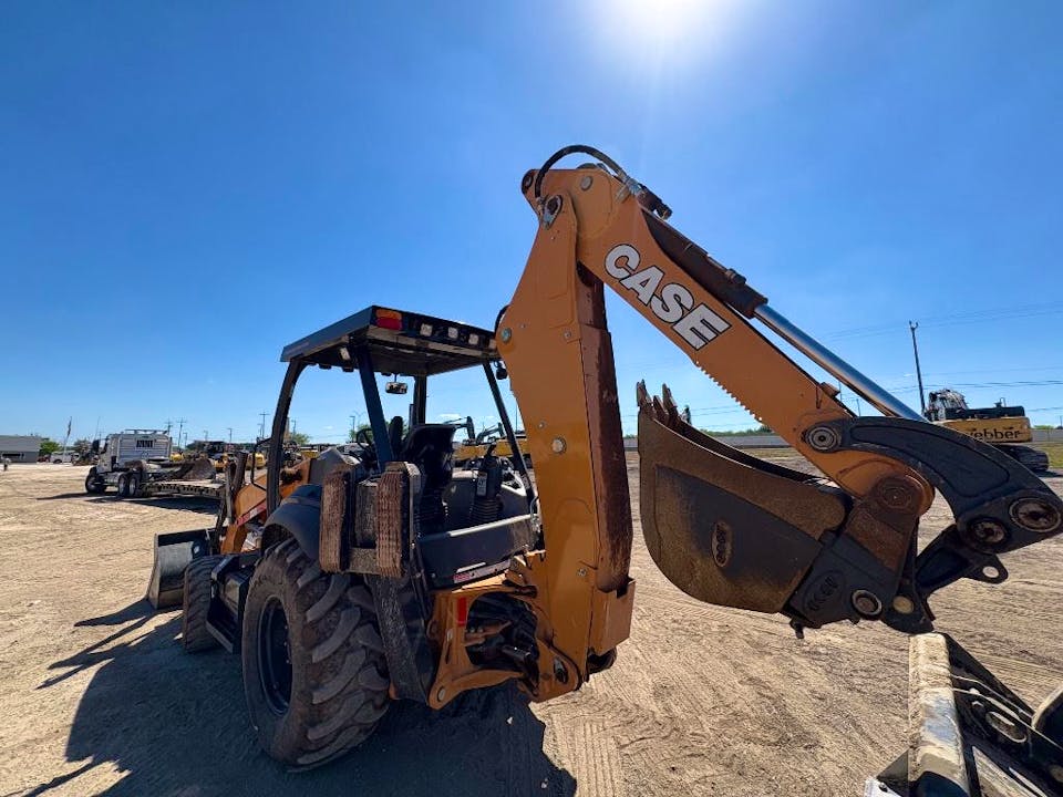 Case 580SN