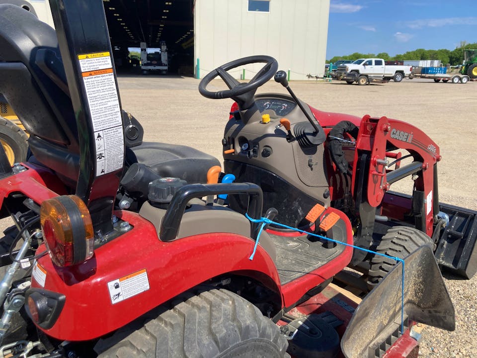 Case IH Farmall 25SC