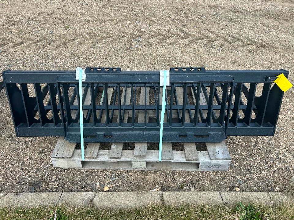 ERSKINE 72" SKELETON ROCK BUCKET