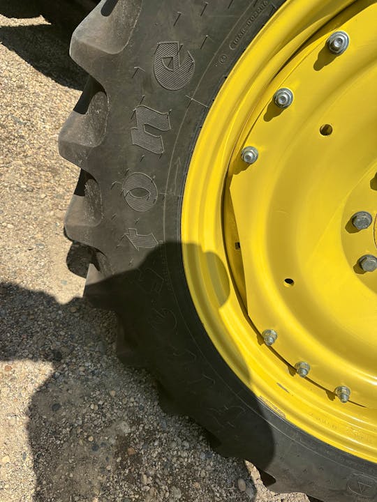 Firestone 380/80R38