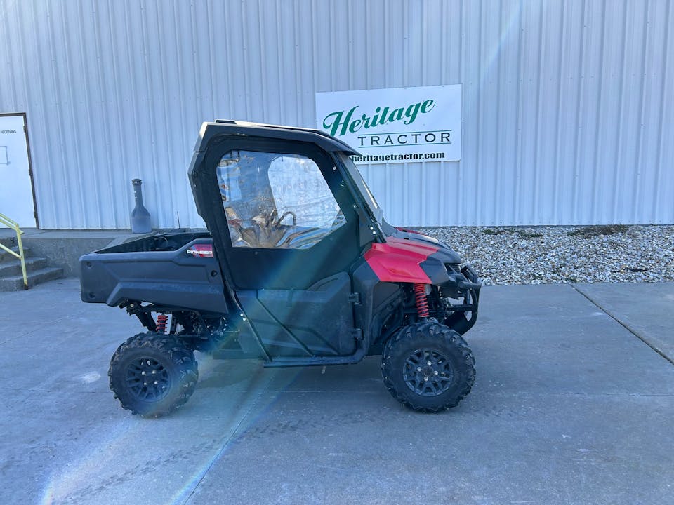 Honda Pioneer 700