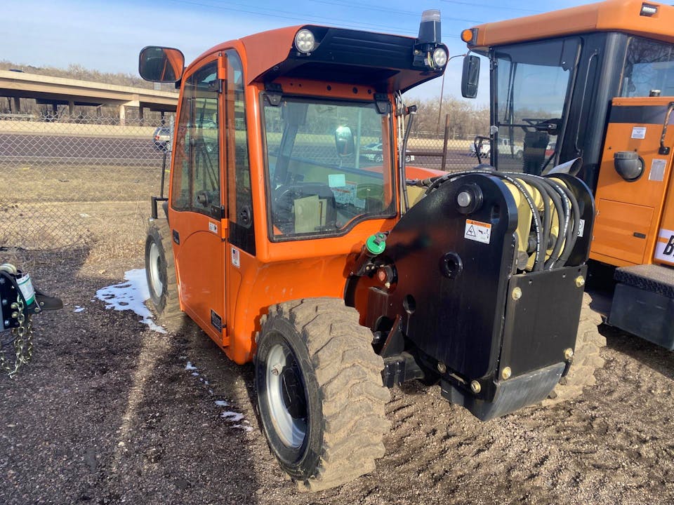 JLG G5-18A