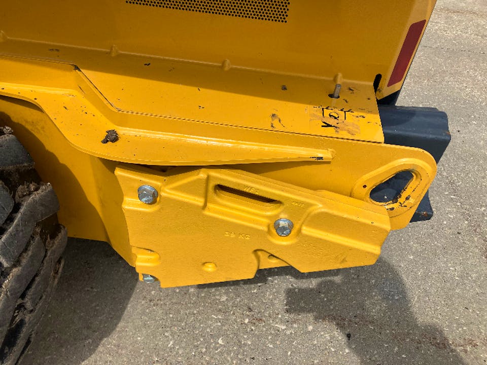 John Deere 324G