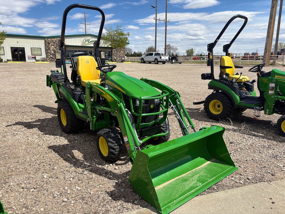 John Deere 1025R