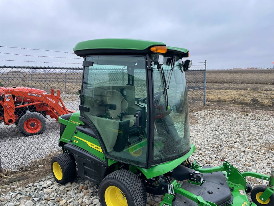 John Deere 1575