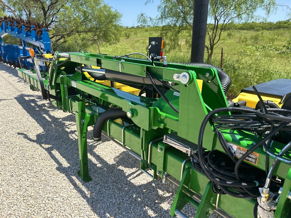 John Deere 1725