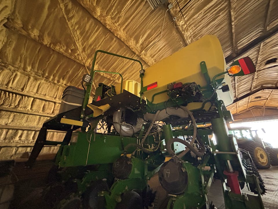 John Deere 1775NT