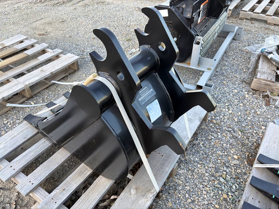 John Deere 18” HD BYT10998