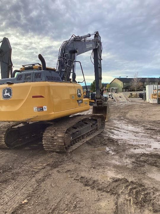 John Deere 200G