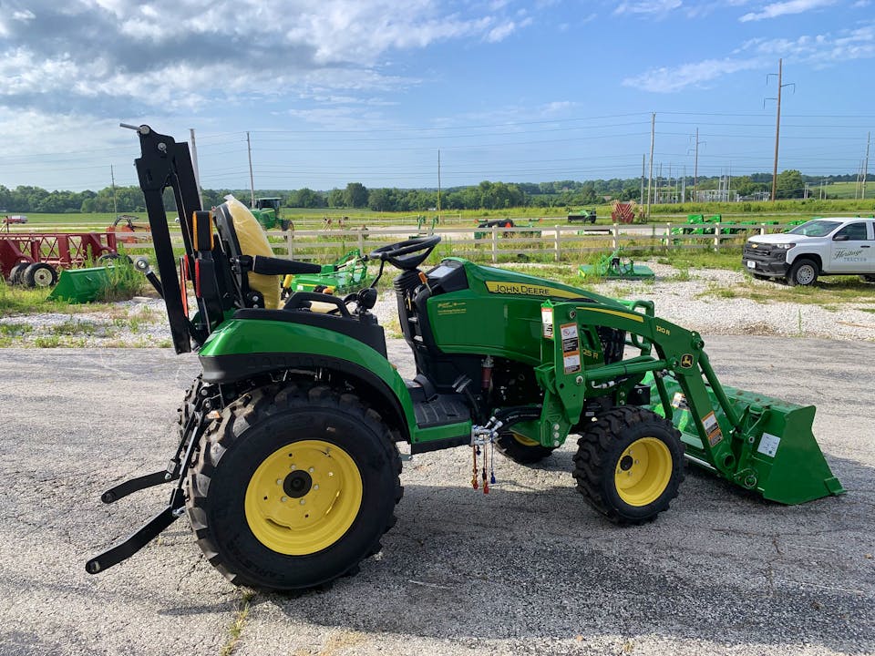 John Deere 2025R