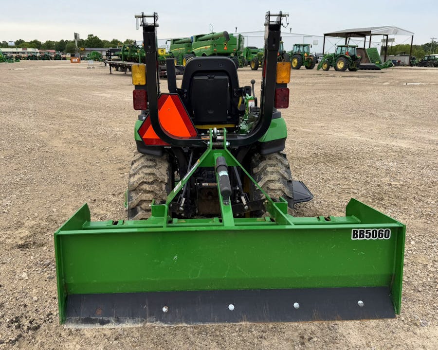John Deere 2025R