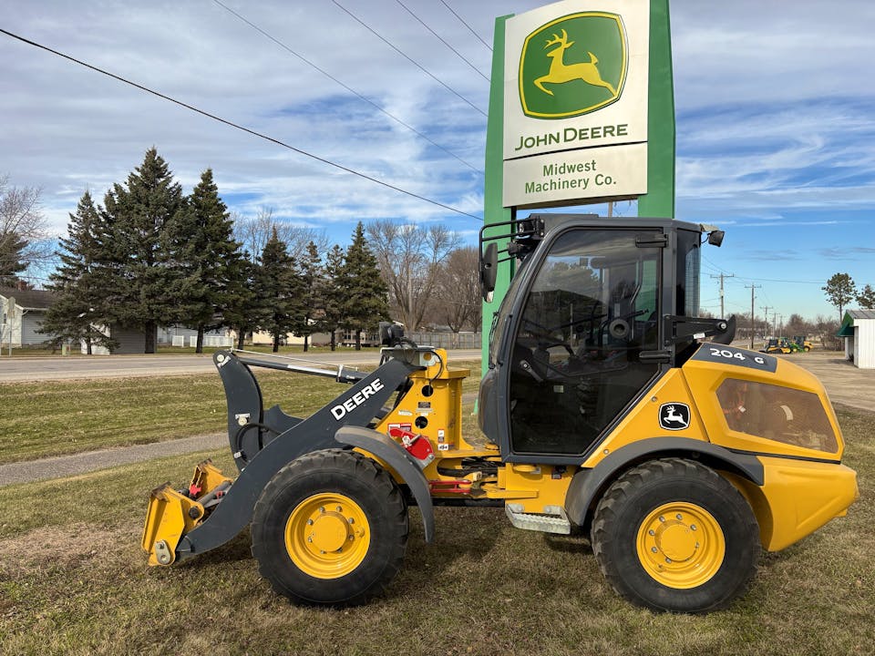 John Deere 204 G