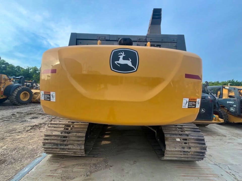 John Deere 210P