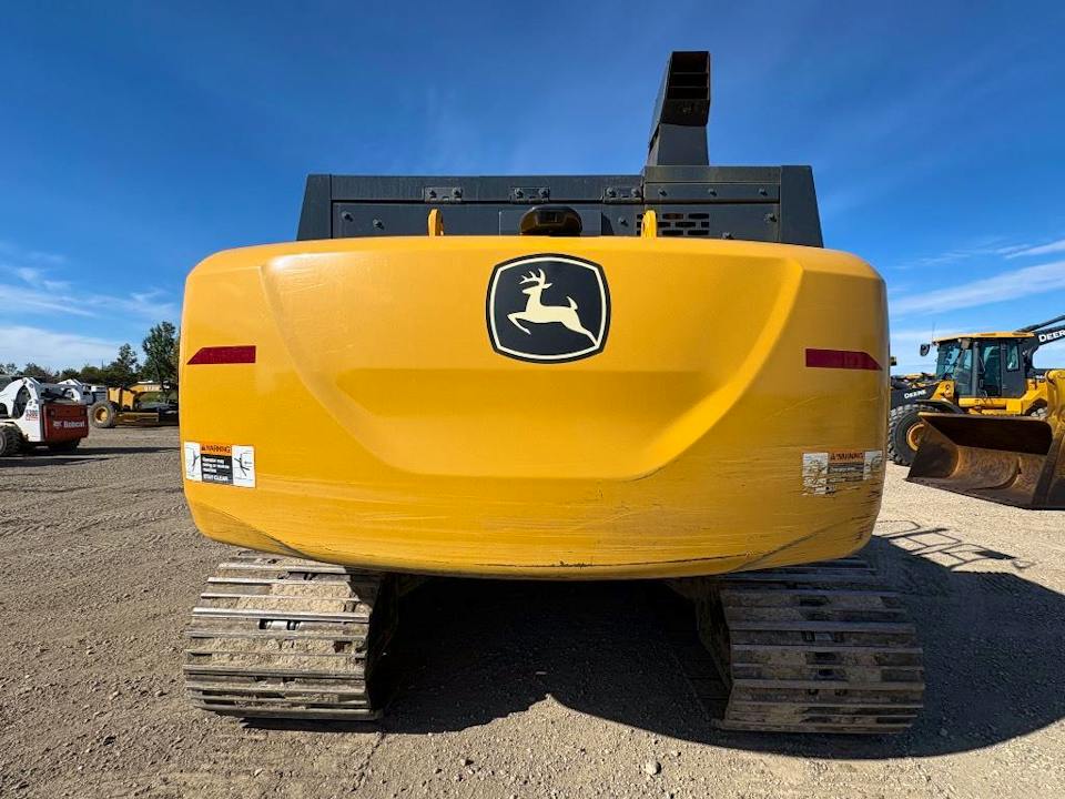 John Deere 210P