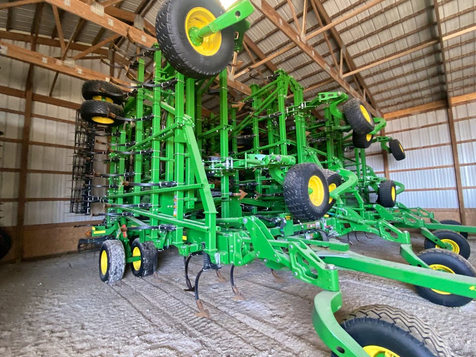 John Deere 2230