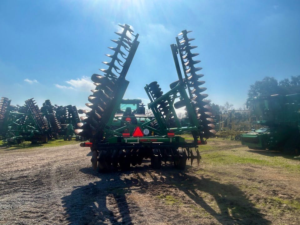 John Deere 2633
