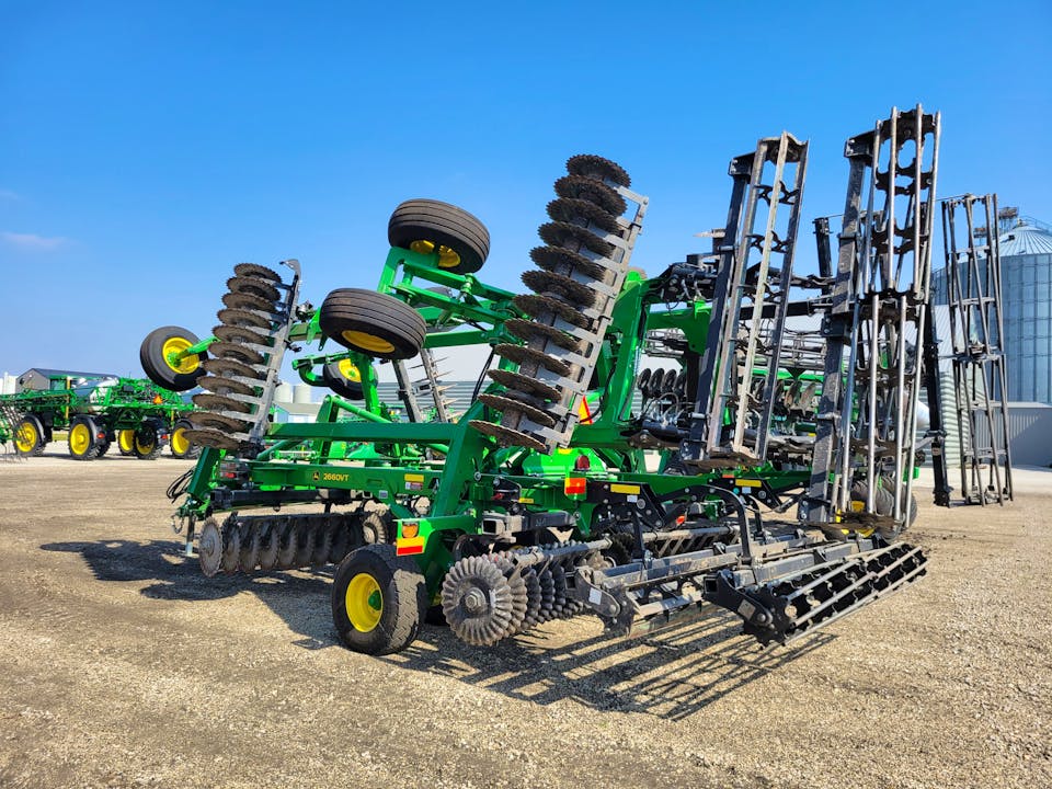 John Deere 2660VT
