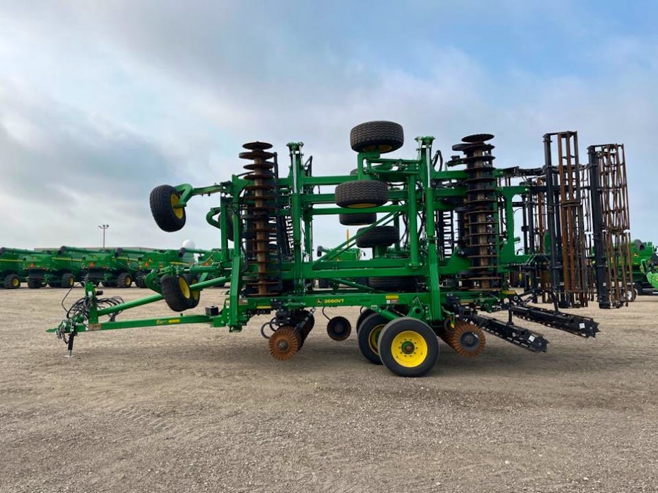 John Deere 2660VT