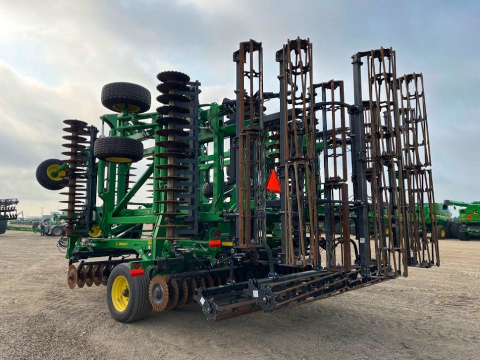 John Deere 2660VT