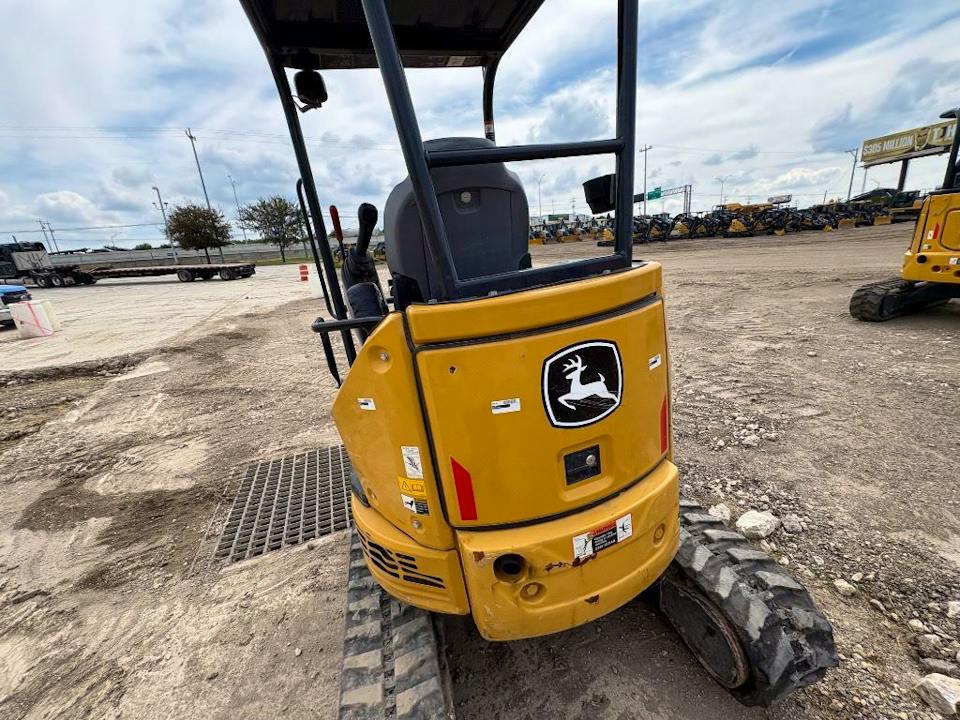 John Deere 26P