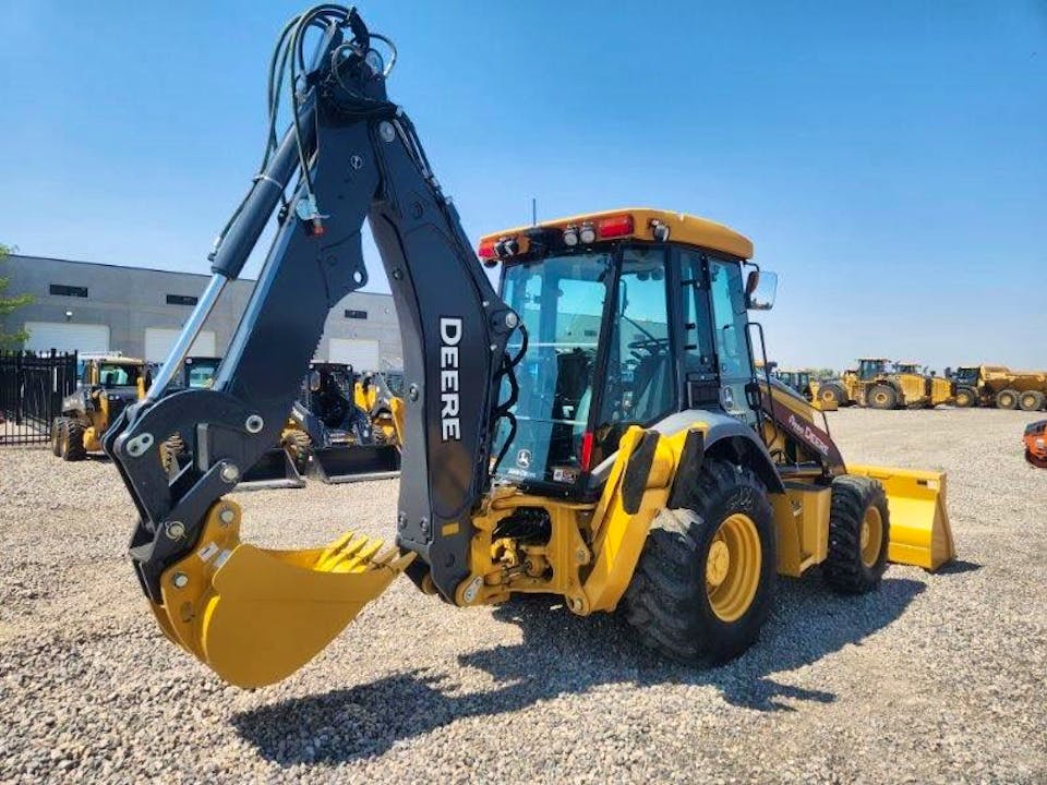 John Deere 320P
