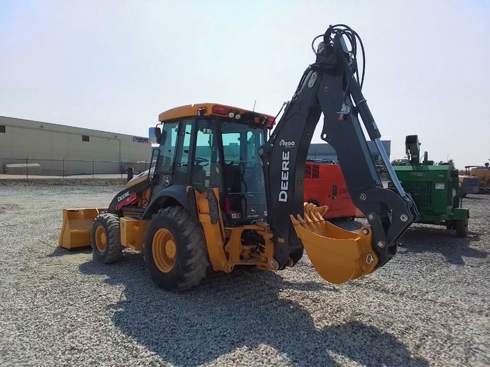 John Deere 320P