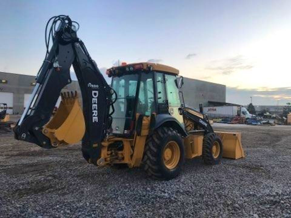 John Deere 320P