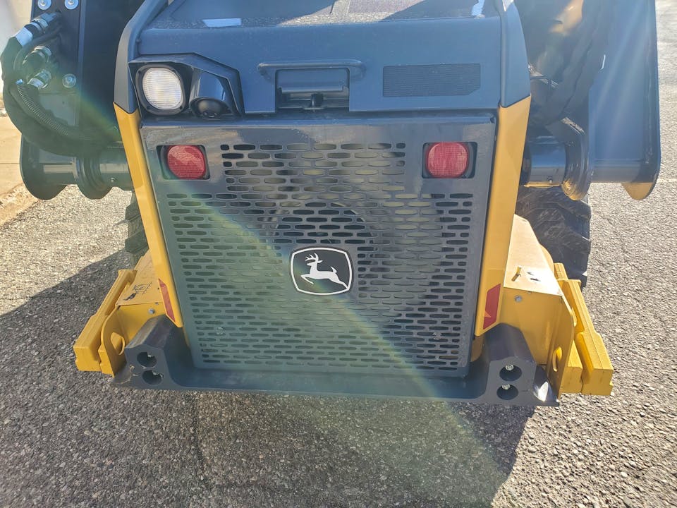 John Deere 324G