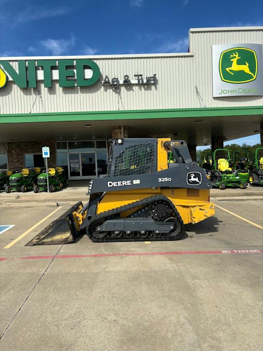 John Deere 325G