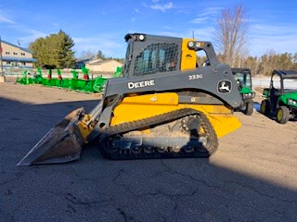 John Deere 333G