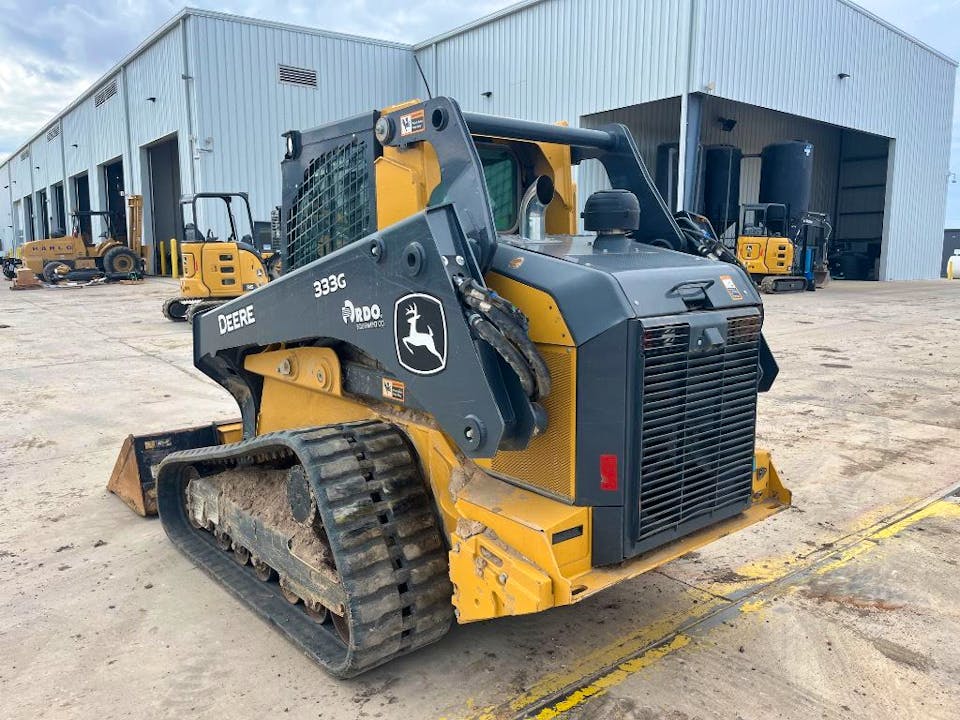 John Deere 333G