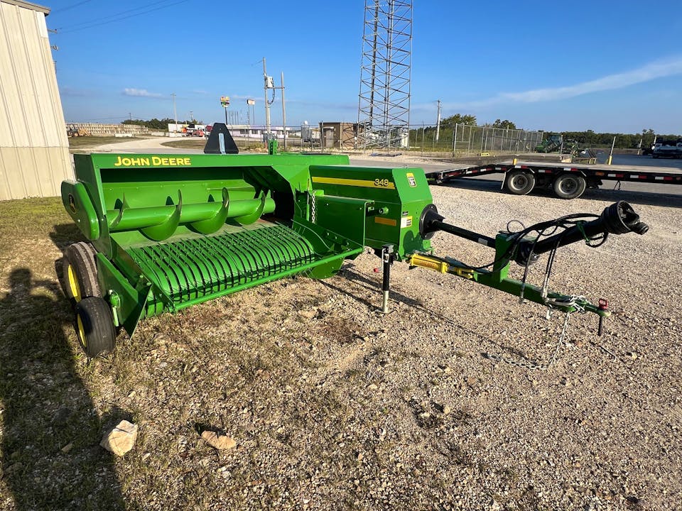 John Deere 348