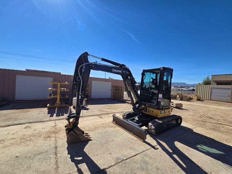 John Deere 35P