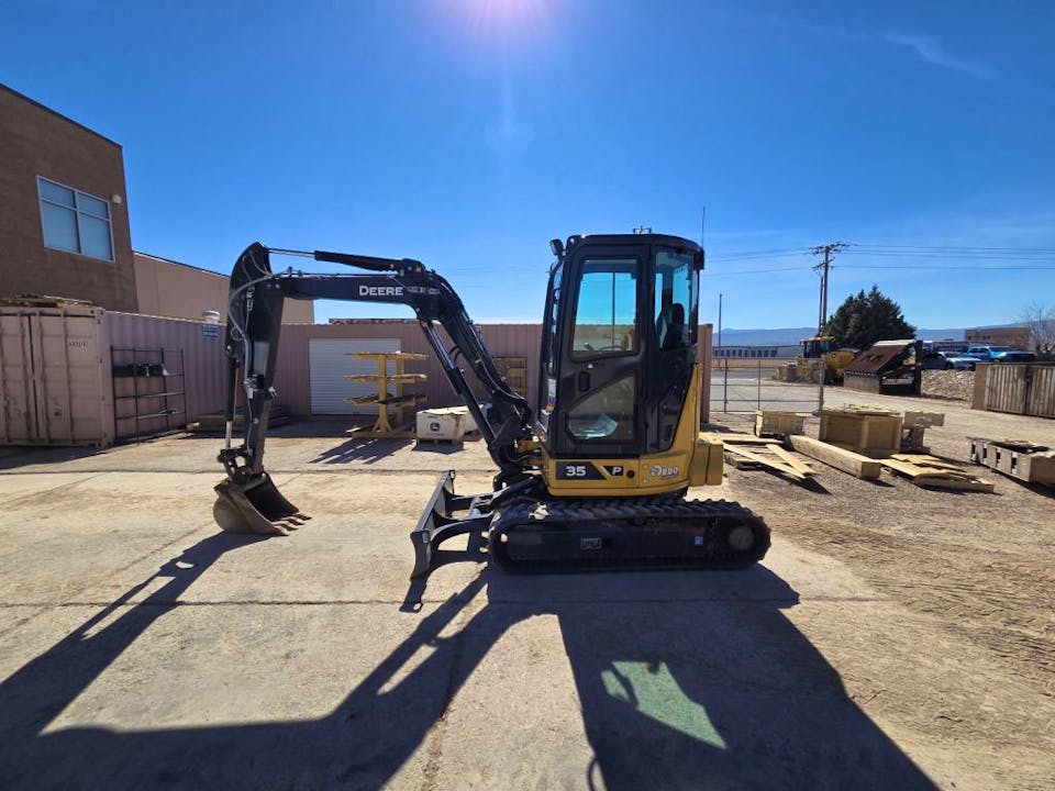 John Deere 35P